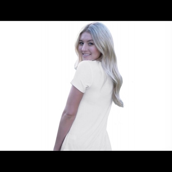 T-shirt - Picture 2 of 2